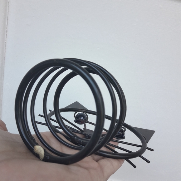 Spooky Wrought Iron Cat w/Marble Glass Eyes - Picture 7 of 14